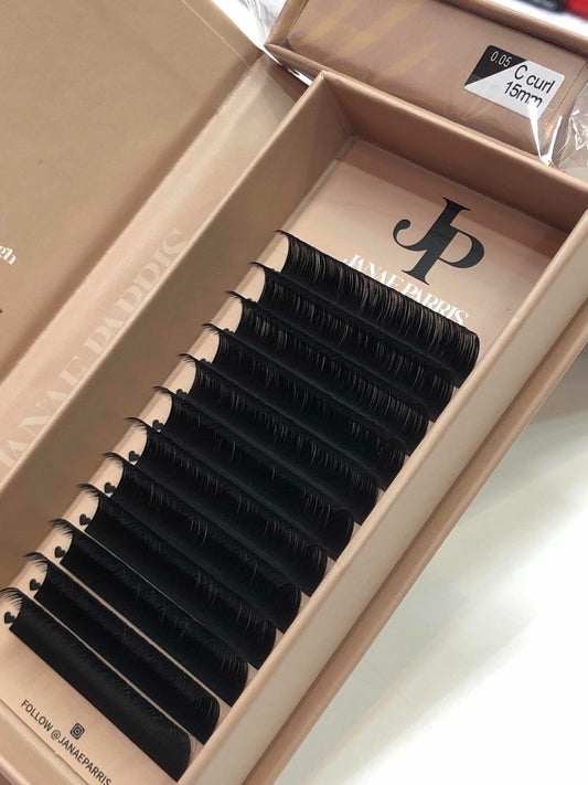 Cashmere Lash Trays